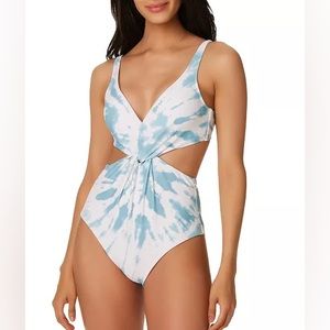 BAR III Spiraling Twist-Front Monokini One-Piece Swimsuit, swimwear New M Blue